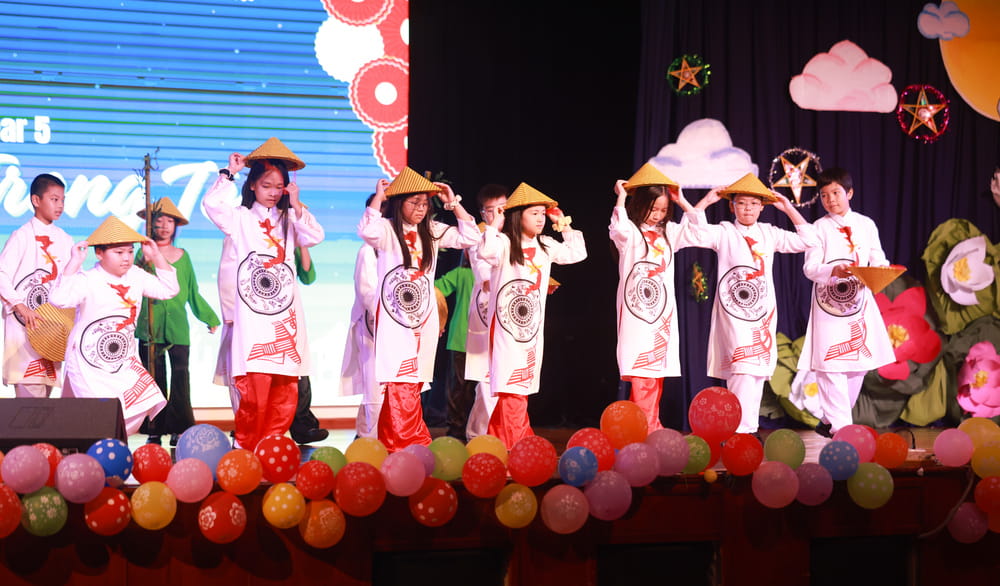 Moon festival shines bright at BIS Hanoi | British International School Hanoi - Carousel For News Detail