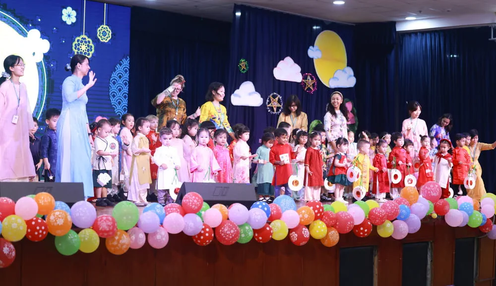 Moon festival shines bright at BIS Hanoi | British International School Hanoi - Moon Festival Shines Bright at BIS Hanoi