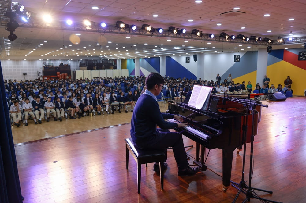 Học sinh BIS Hà Nội tỏa sáng tại cuộc thi Global Campus Virtual Young Musician of the Year - BIS Hanoi Global Campus Virtual Young Musician of the Year competition