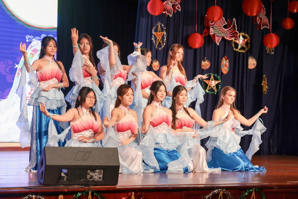 BIS Hà Nội tưng bừng chào đón Tết Trung Thu với âm nhạc, văn hóa và tinh thần gắn kết cộng đồng | Trường Quốc tế Anh Hà Nội - Carousel For News Detail