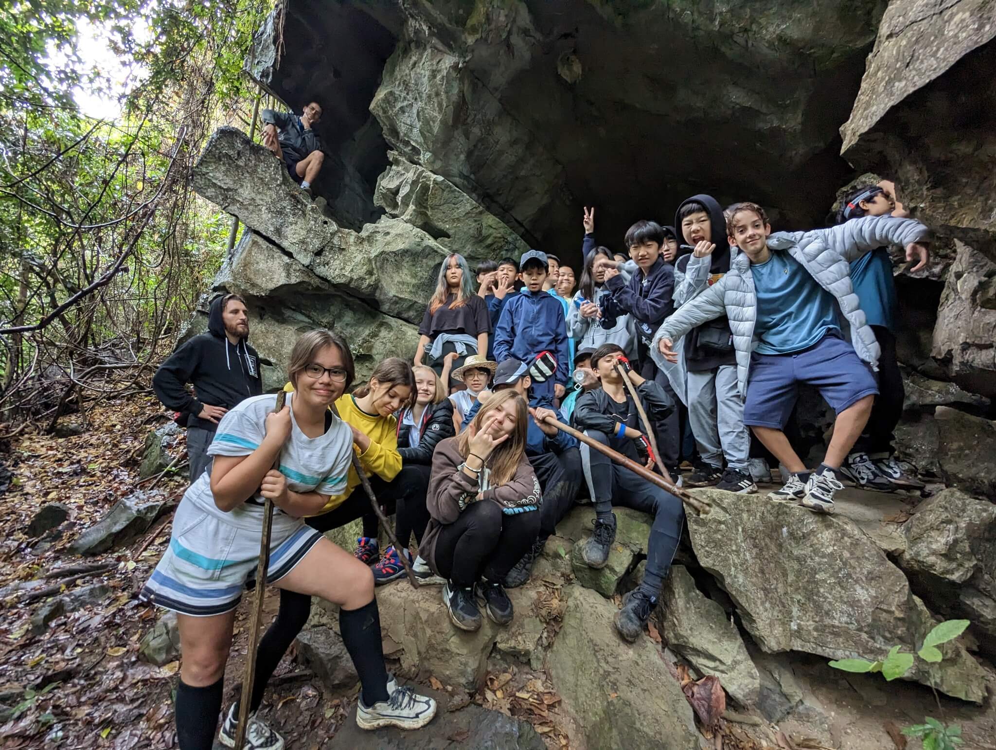 Year 8's Trip to Cat Ba – Learning Resilience, Risk-taking and Gratitude | BIS Hanoi