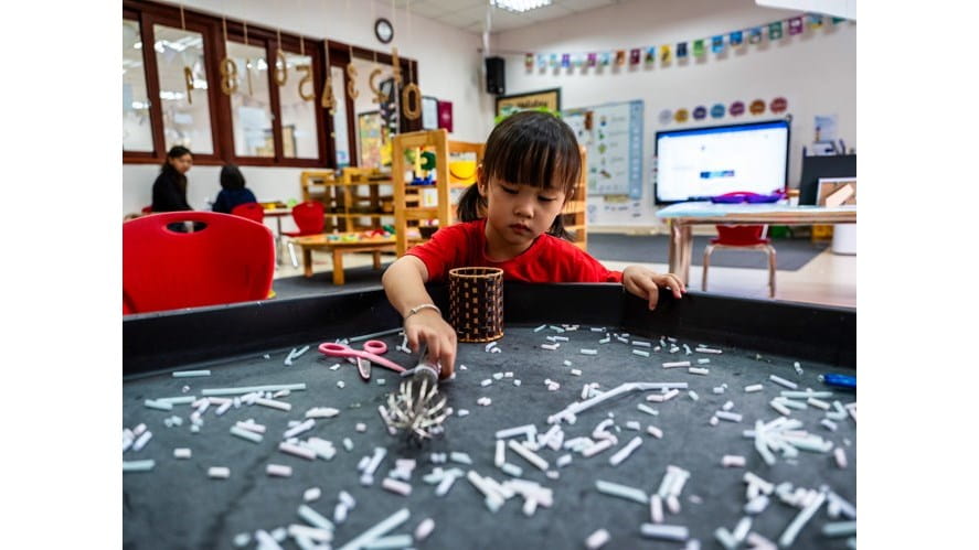 Early Years Education: The Importance of Nurturing Curiosity through Personalised Learning | BIS Hanoi-early-years-education-the-importance-of-nurturing-curiosity-through-personalised-learning-BISHN_2021_0240