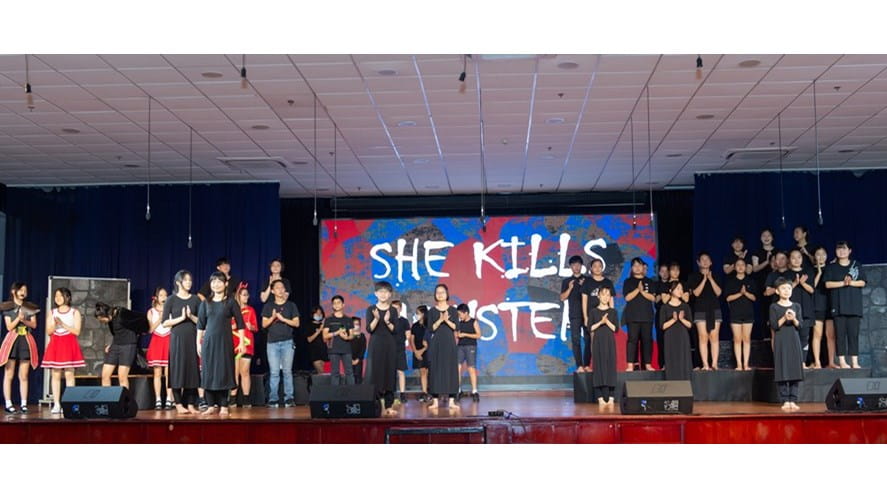 Màn trình diễn tuyệt vời của học sinh trong vở kịch "She Kills Monsters" | Trường Quốc tế Anh BIS Hà Nội-our-amazing-performance-of-she-kills-monsters-GP9_1741