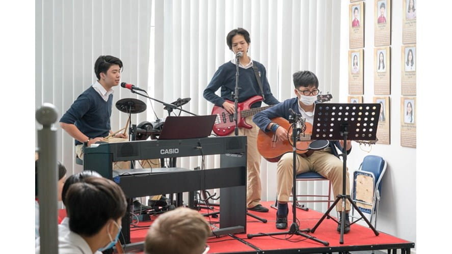 2020 10 28 016 Live Lunch Secondary DSC05707