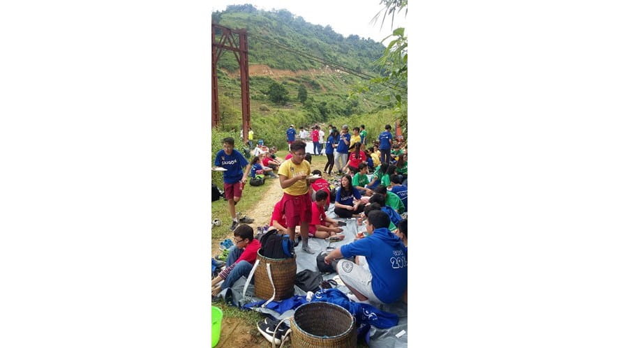 Lunchbyriver755x1342