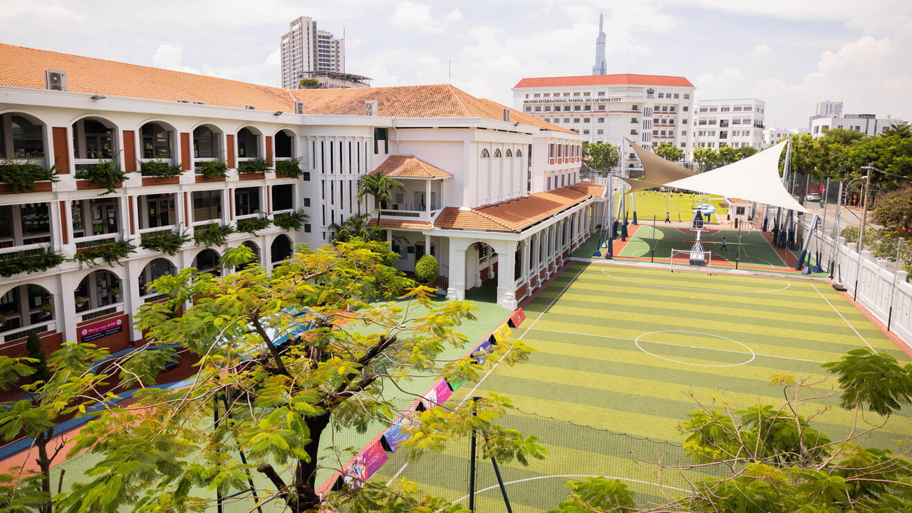 BIS HCMC Campus | BIS HCMC-Level 2 Page Header With Key Facts-Image_BISHCMC_Ho Chi Minh City_2022_072