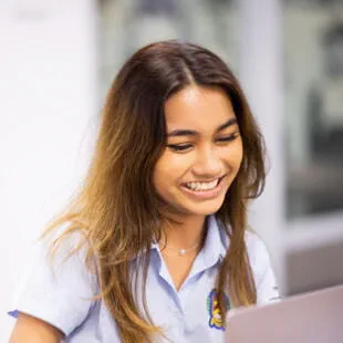 Students debating at Model United Nations - Nord Anglia Education
