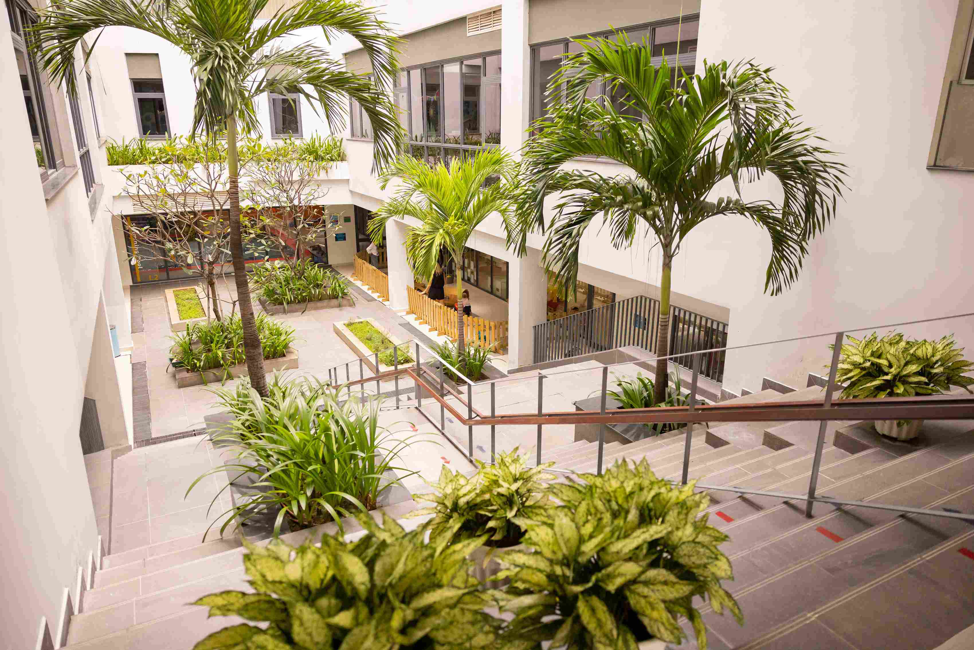 25 Reasons to Choose BIS HCMC - 25 Reasons to Choose BIS HCMC