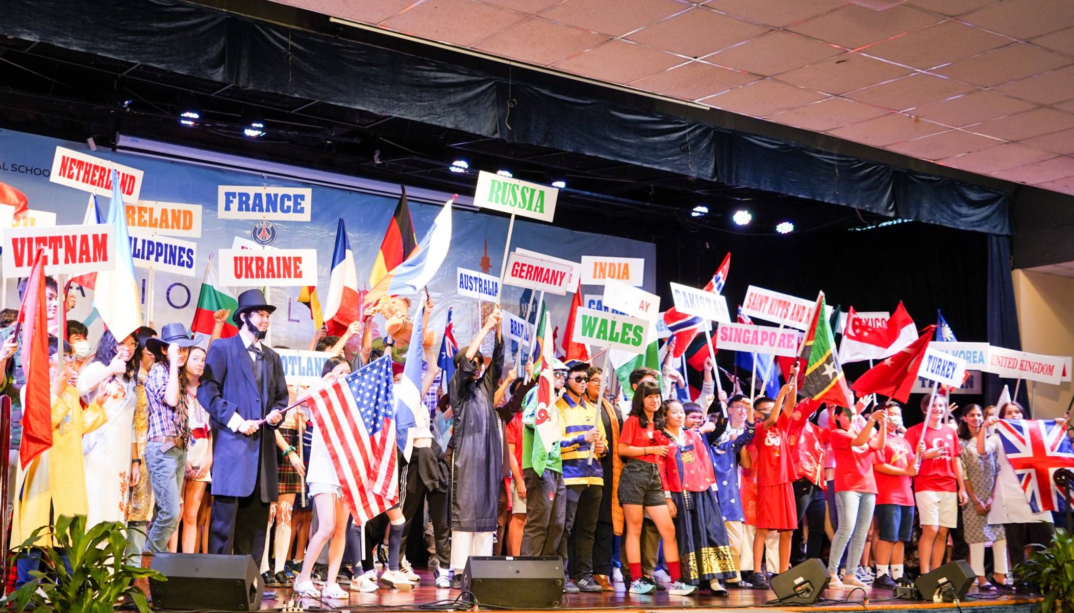 25 Reasons to Choose BIS HCMC - 25 Reasons to Choose BIS HCMC