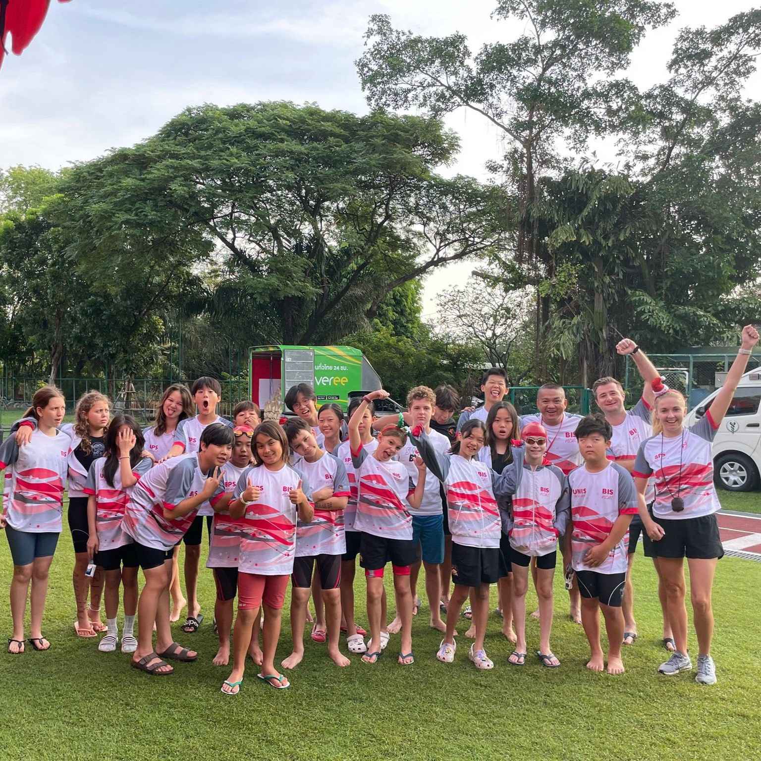 BIS Barracudas in Bangkok Feeding Frenzy 2022 - BIS Barracudas in Bangkok Feeding Frenzy 2022