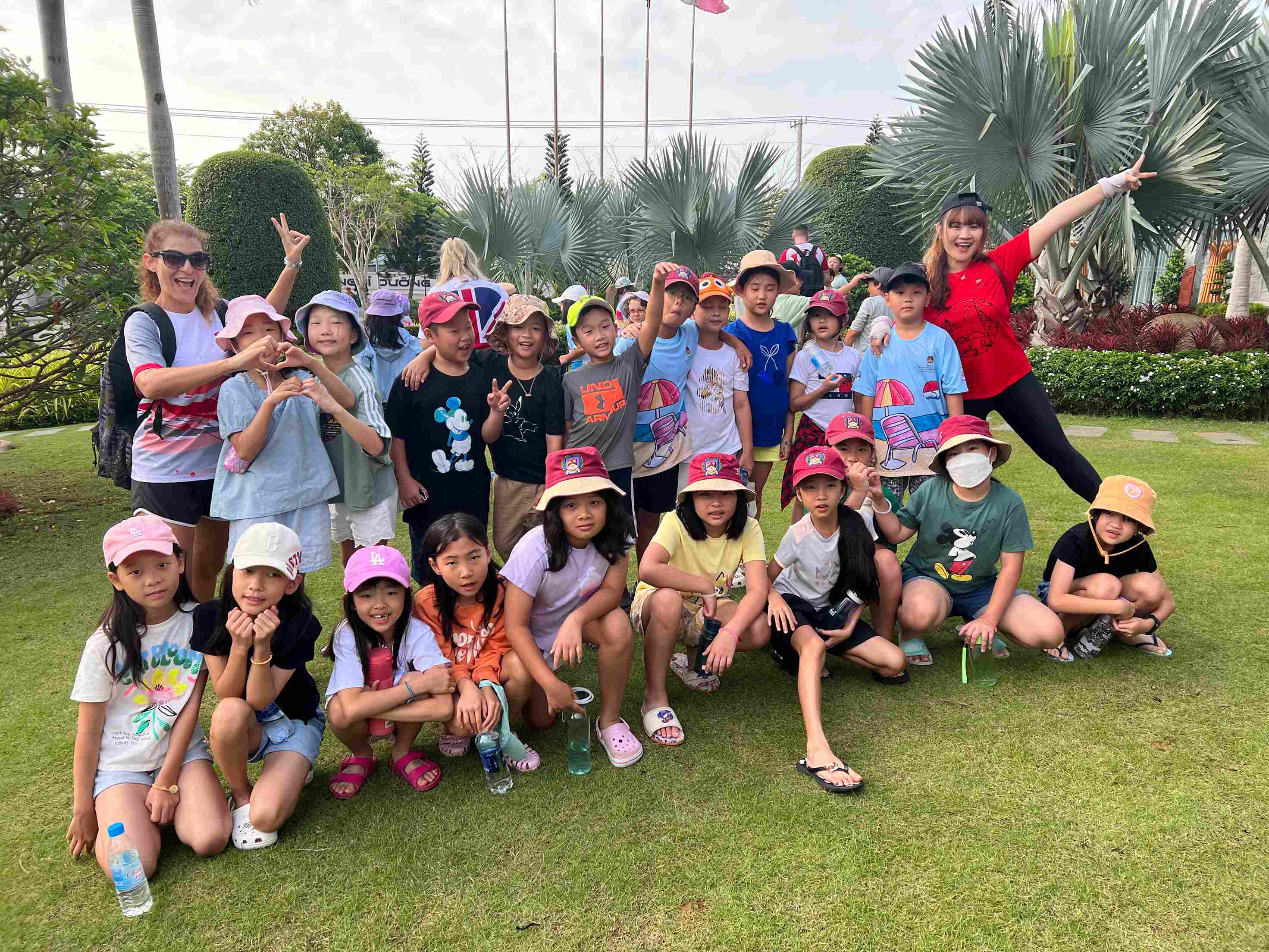 Learning Independence Primary Expeditions 2023 - Carousel For News Detail - Long Hai