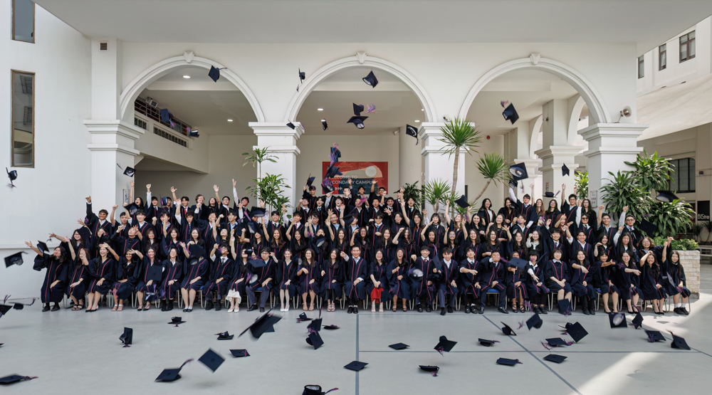 Top of the Class: BIS HCMC Class of 2025 graduates among world’s best with outstanding IBDP results - BIS HCMC Class of 2025 celebrates outstanding IBDP results