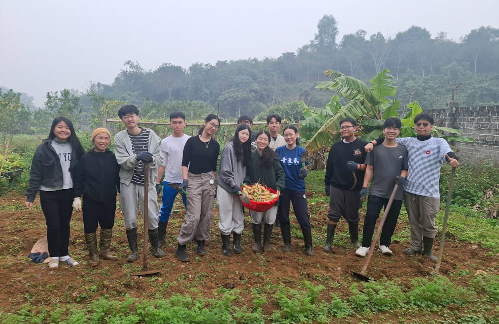 Secondary Expeditions 2026: Real-World Learning Across Vietnam and Asia, Told by Our Students - Year 12 Blue Dragon