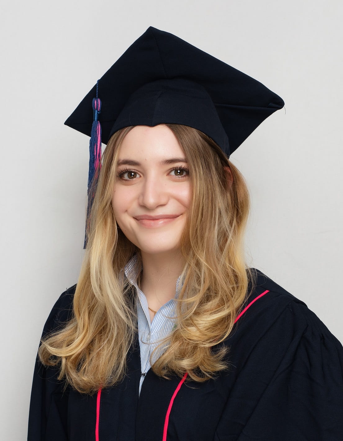 Academic Excellence | BIS HCMC - Feature Cards Pattern 1