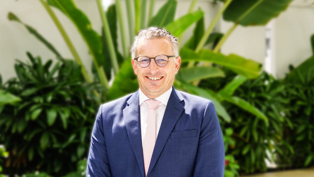 How We Teach | BIS HCMC - Feature Cards Tabs