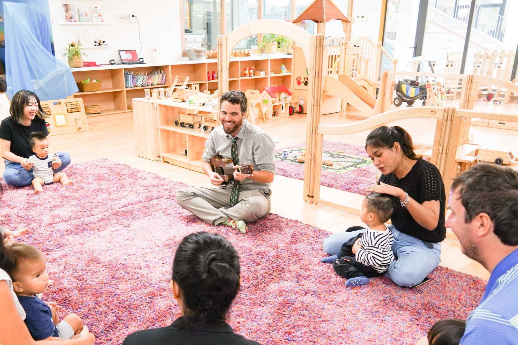 BIS Fundinotots | BIS HCMC - Carousel Default