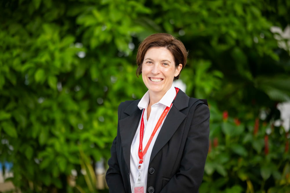 How We Teach | BIS HCMC - Feature Cards Tabs