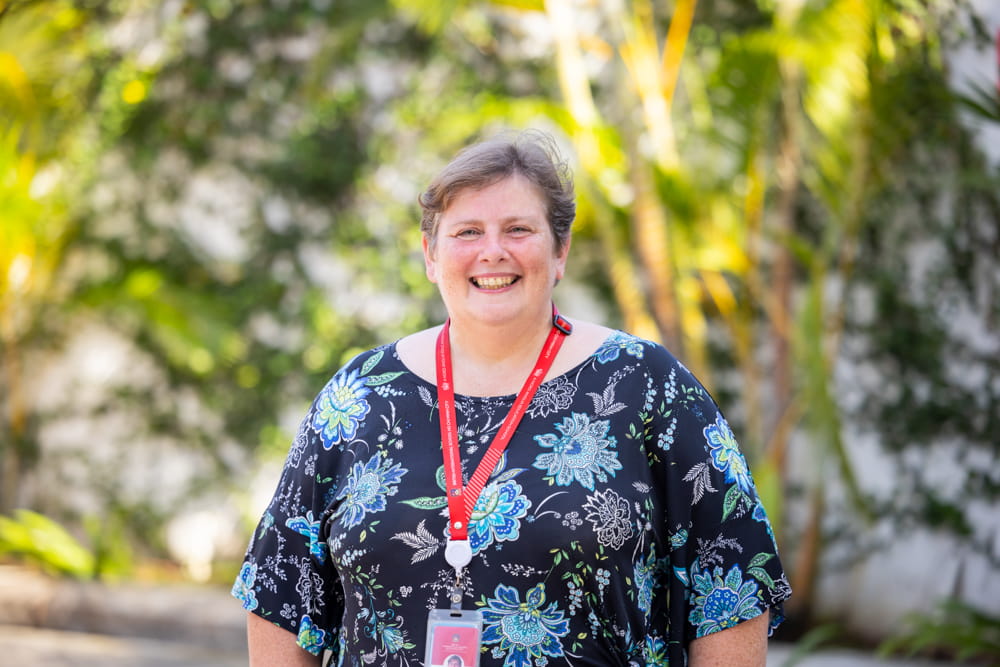 How We Teach | BIS HCMC - Feature Cards Tabs