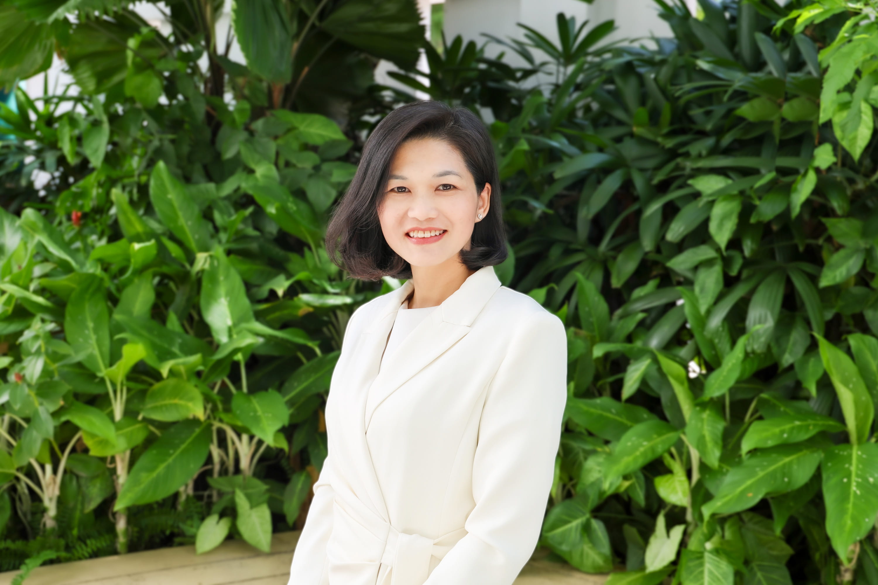 How We Teach | BIS HCMC - Feature Cards Tabs