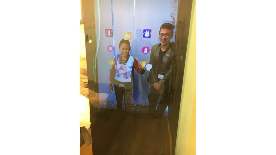 BIS Students at the Wearable Technologies Conference 2016 4