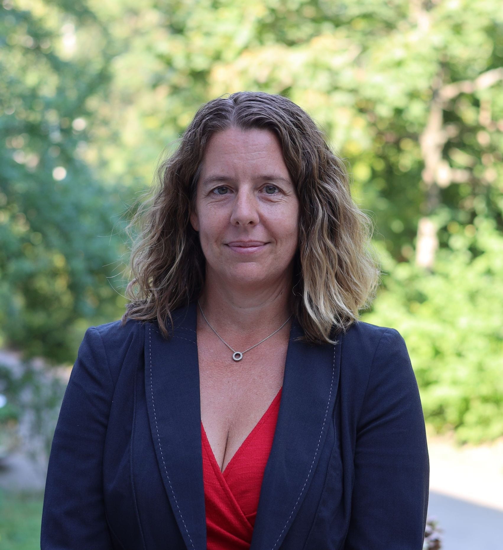 How We Teach | BISB Teachers | British International School Bratislava - Feature Cards Tabs