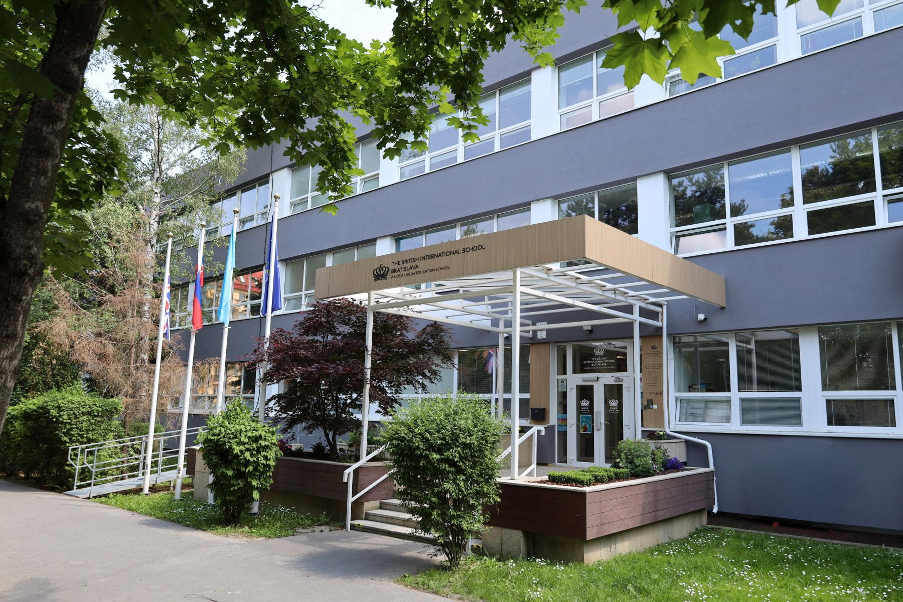 Open Day | The British International School Bratislava - Promo With Image