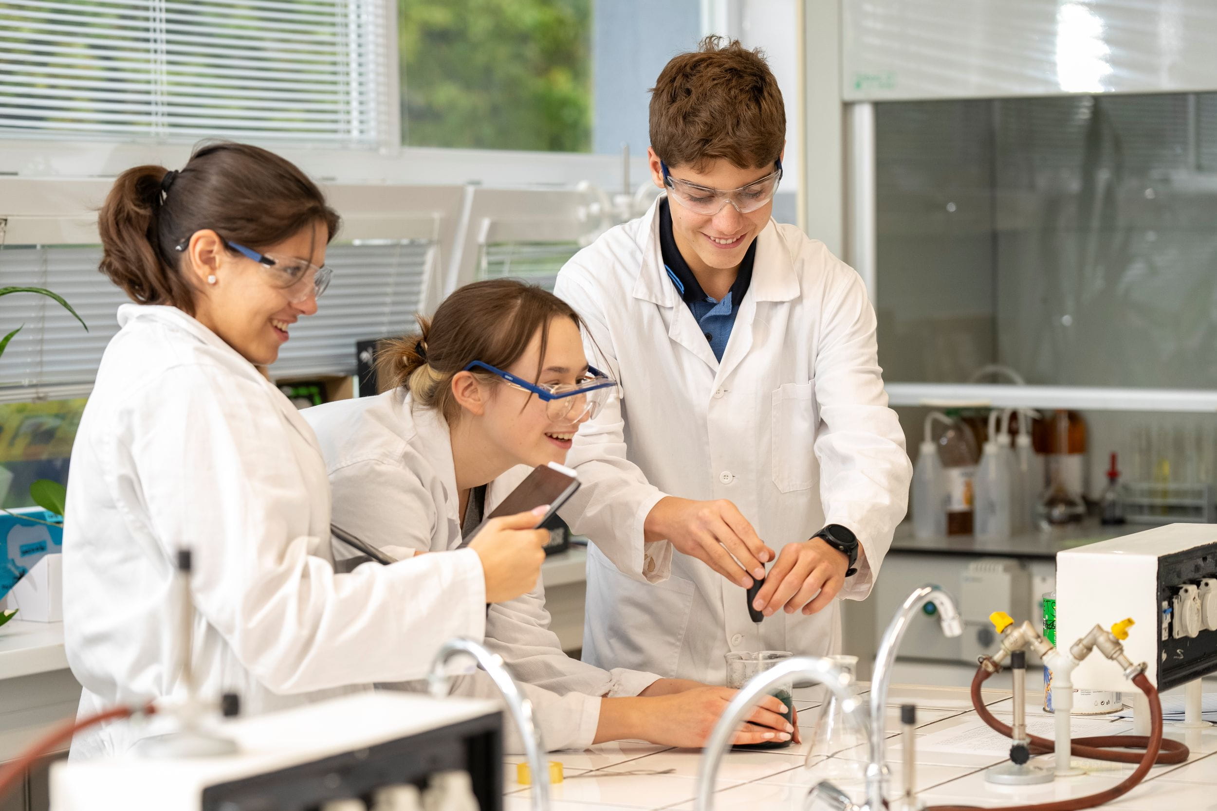 When School Does Not Feel Right - Helping Your Child Thrive at School - When School Does Not Feel Right - Helping Your Child Thrive at School