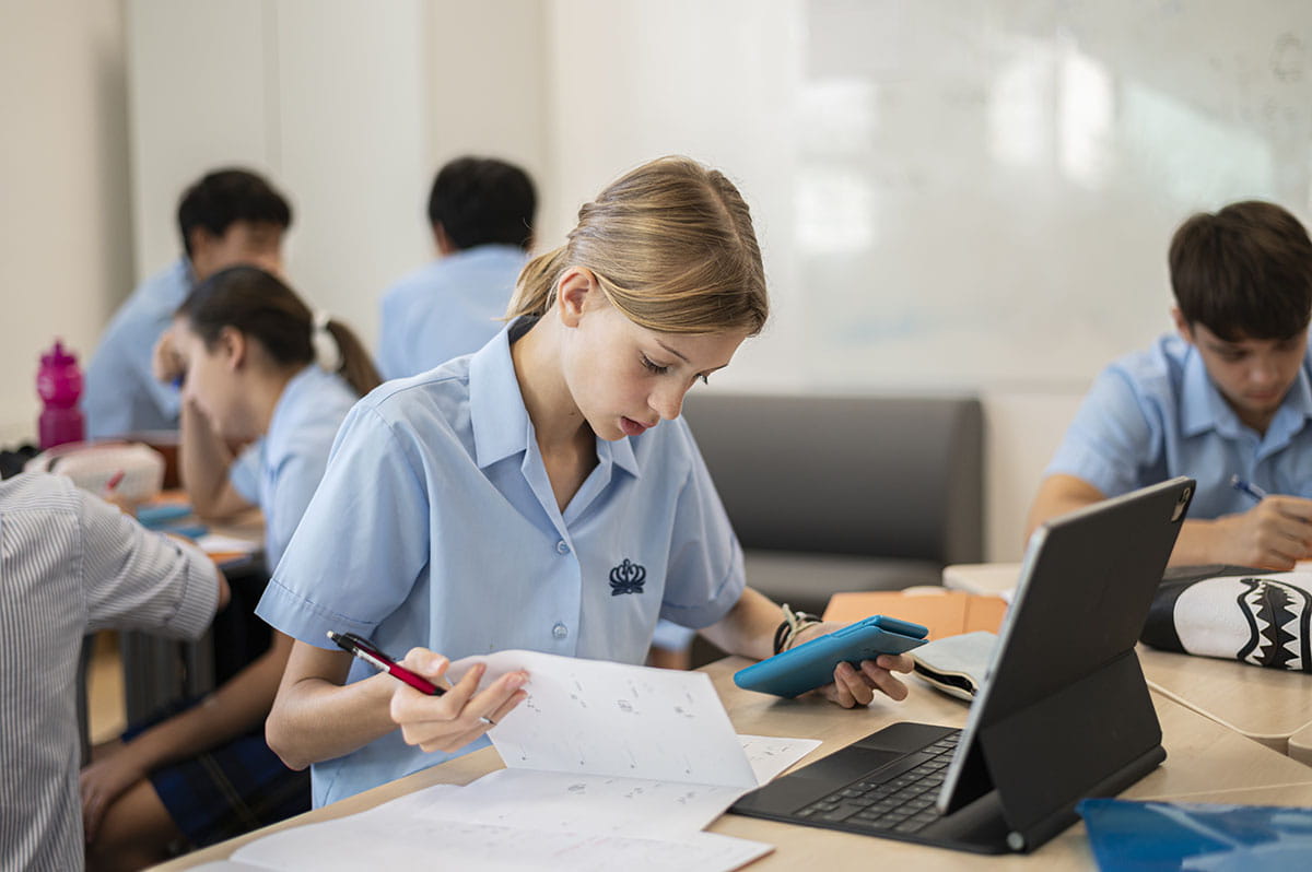 Teachers and parents have one thing in common - Teachers and parents have one thing in common