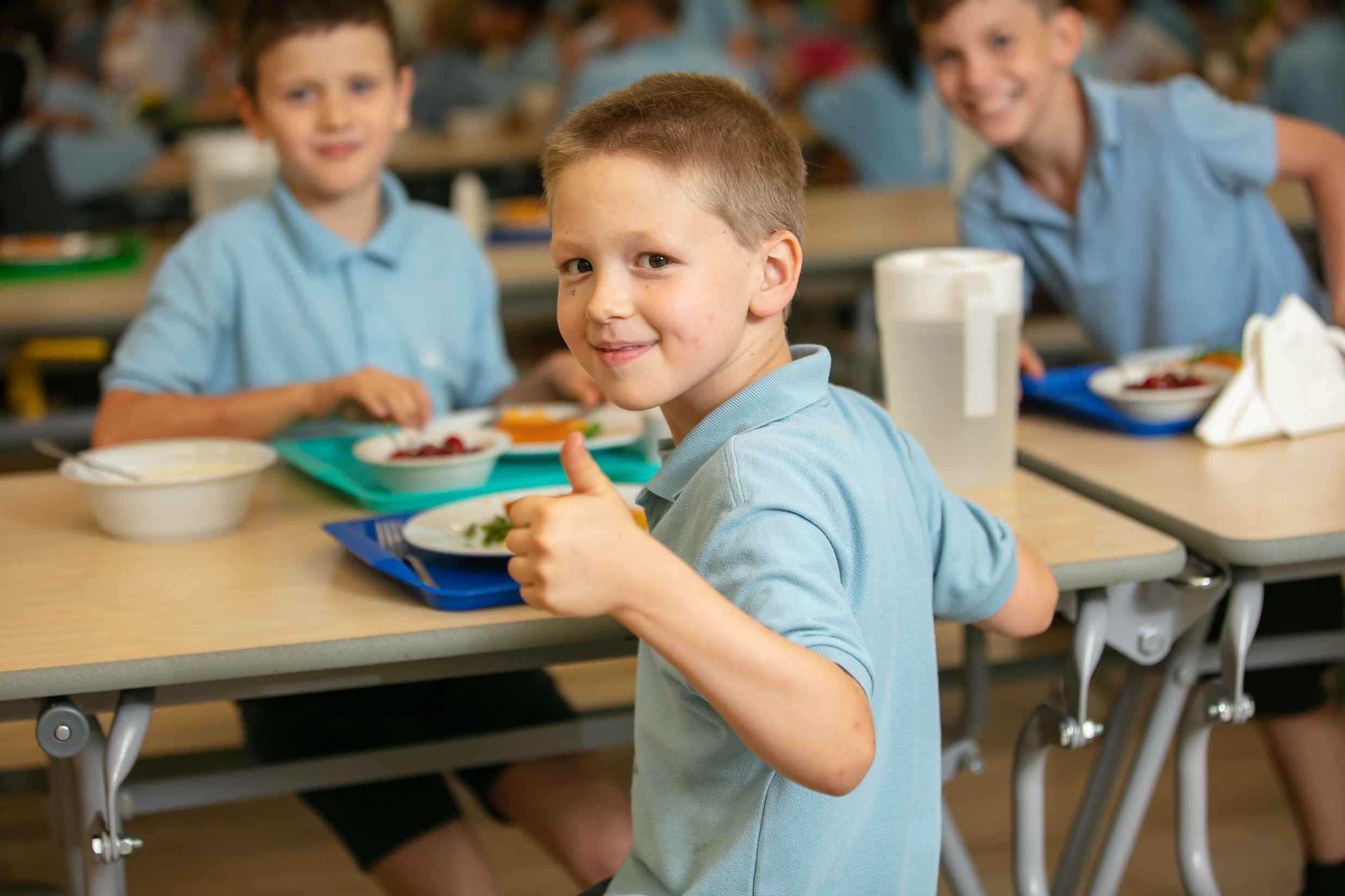 Parent Essentials | The British International School Budapest - 05 Feature Cards Pattern