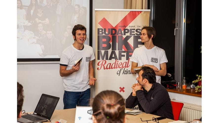 IB students get active with Budapest Bike Maffia-ib-students-get-active-with-budapest-bike-maffia-20181128BBM5