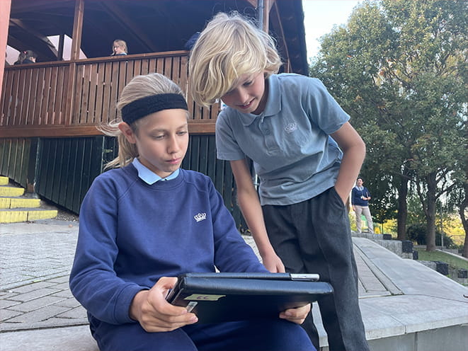 YES Project - Carousel For News Detail