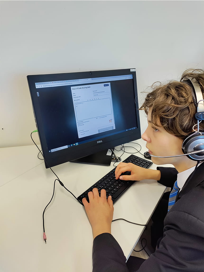 Hour of Code - Global Campus - Carousel For News Detail