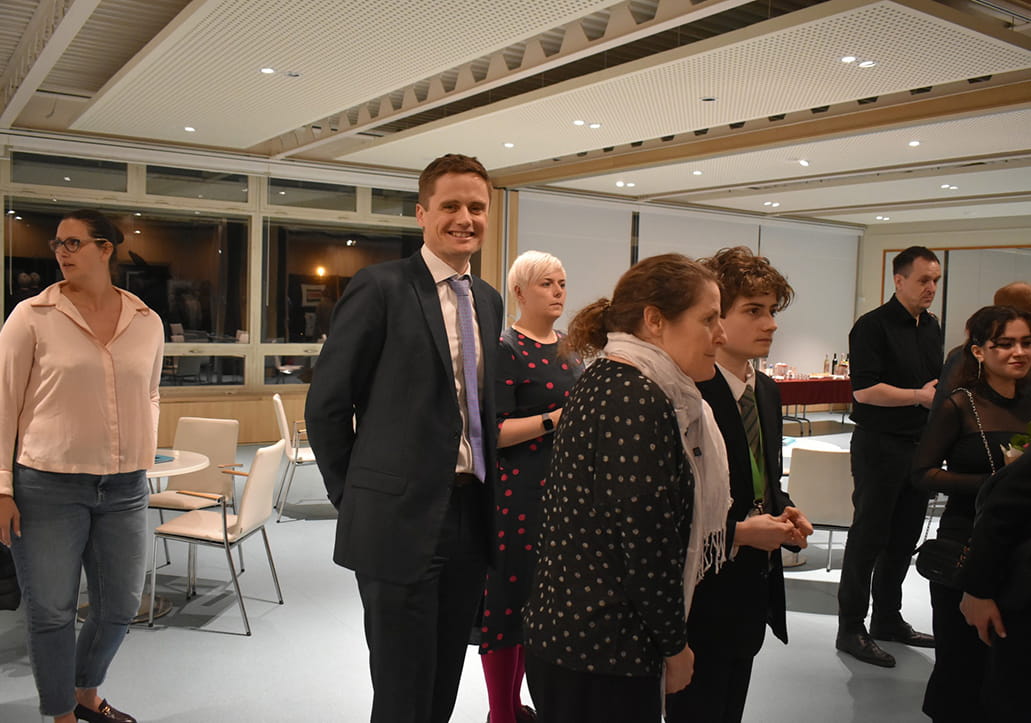 Visual Arts IDBP Showcase - Carousel For News Detail