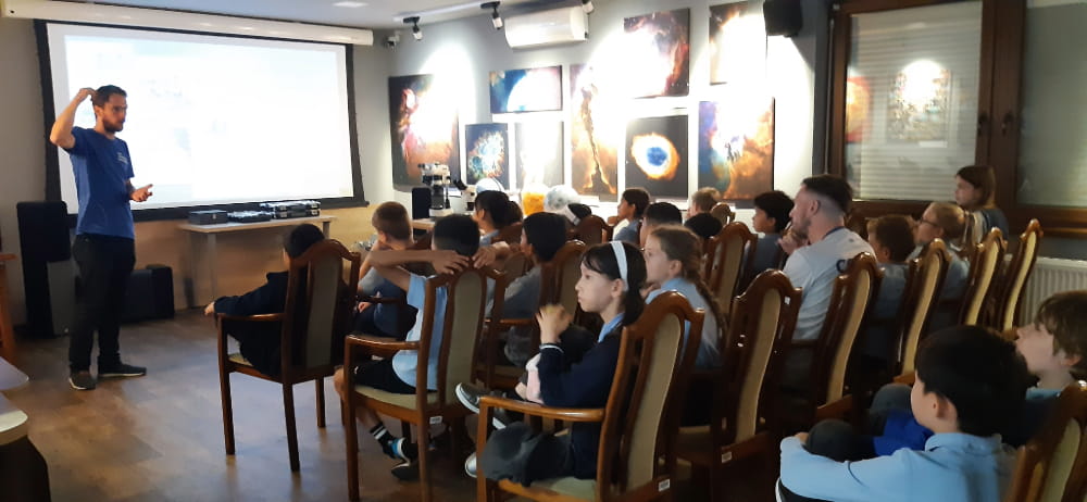 Year 5 Trip to the Observatory - Carousel For News Detail