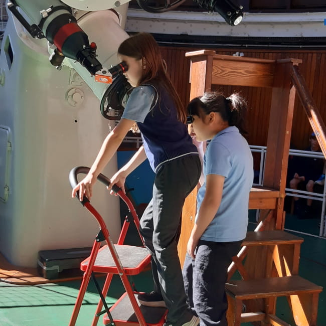 Year 5 Trip to the Observatory - Carousel For News Detail