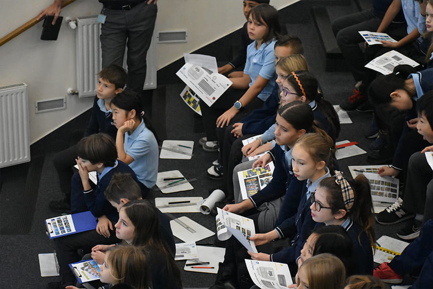 House Logo Design Competition - Carousel For News Detail