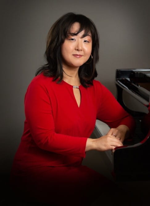 Studio 814 | BISC Lincoln Park - Feature Cards Pattern