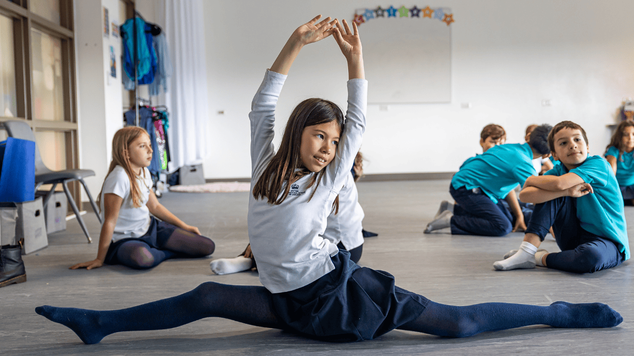 Supporting Dance Education at Home - Supporting Dance Education at Home