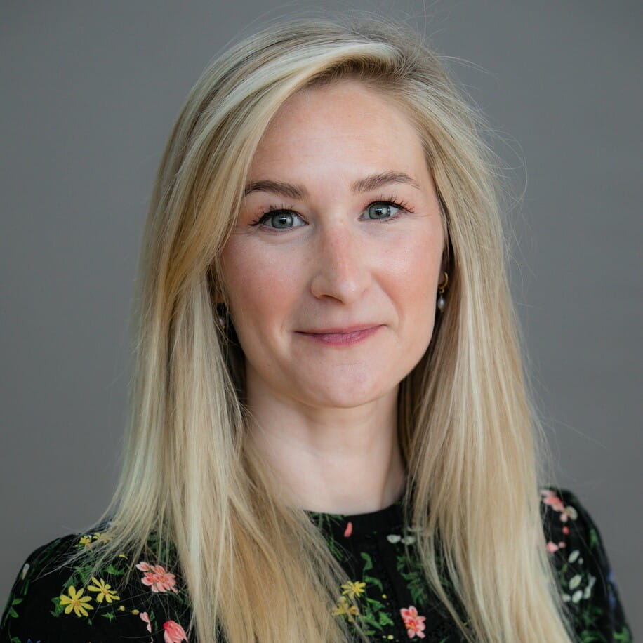 Our Staff & How We Teach | BISC Lincoln Park - Feature Cards Tabs