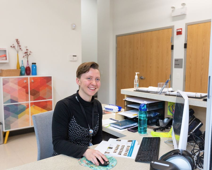 Admissions | BISC Lincoln Park - Image-50-50 1