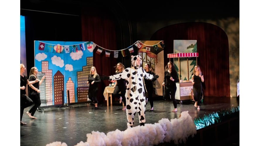 TuckleyCow