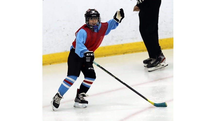 Success on the ice!-success-on-the-ice-Onur makes goal
