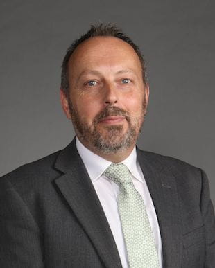 How We Teach | BIS Chicago, South Loop | Nord Anglia - Feature Cards Tabs