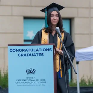 About Us | BIS Chicago, South Loop | Nord Anglia - 08 - Feature Cards Pattern