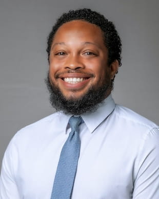 How We Teach | BIS Chicago, South Loop | Nord Anglia - Feature Cards Tabs