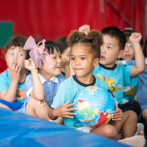 早教 | 上海英国学校浦西校区 - Small Text And Image