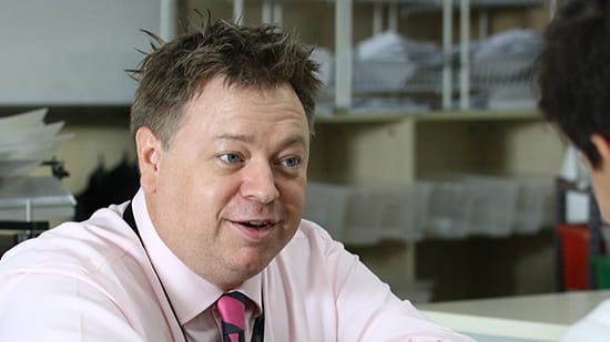 学校师资介绍与办学理念 | 上海英国学校浦西校区 - Feature Cards Tabs