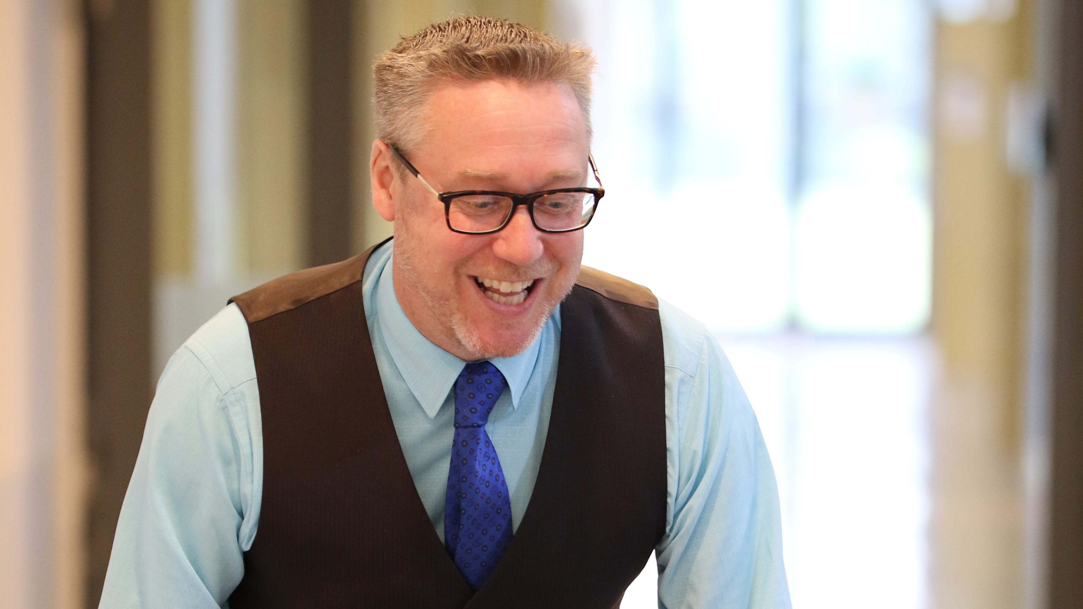 Andrew Lancaster 16：9