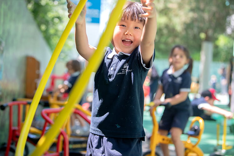 Academic Excellence | BSB Sanlitun - 04 - visualTimeline WithTags