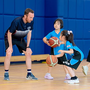 Outstanding Experiences | BSB Sanlitun - 04 - Feature Cards Pattern - Creativity and Culture